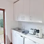 別荘 Obj 47 Ferienbungalow Fuer 2 Personen Wlan Terrasse Ca 300 M Zum *